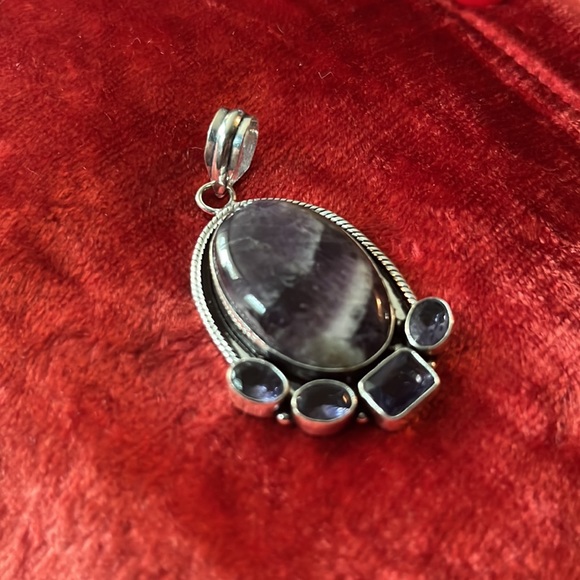 Amethyst pendant - Picture 2 of 4